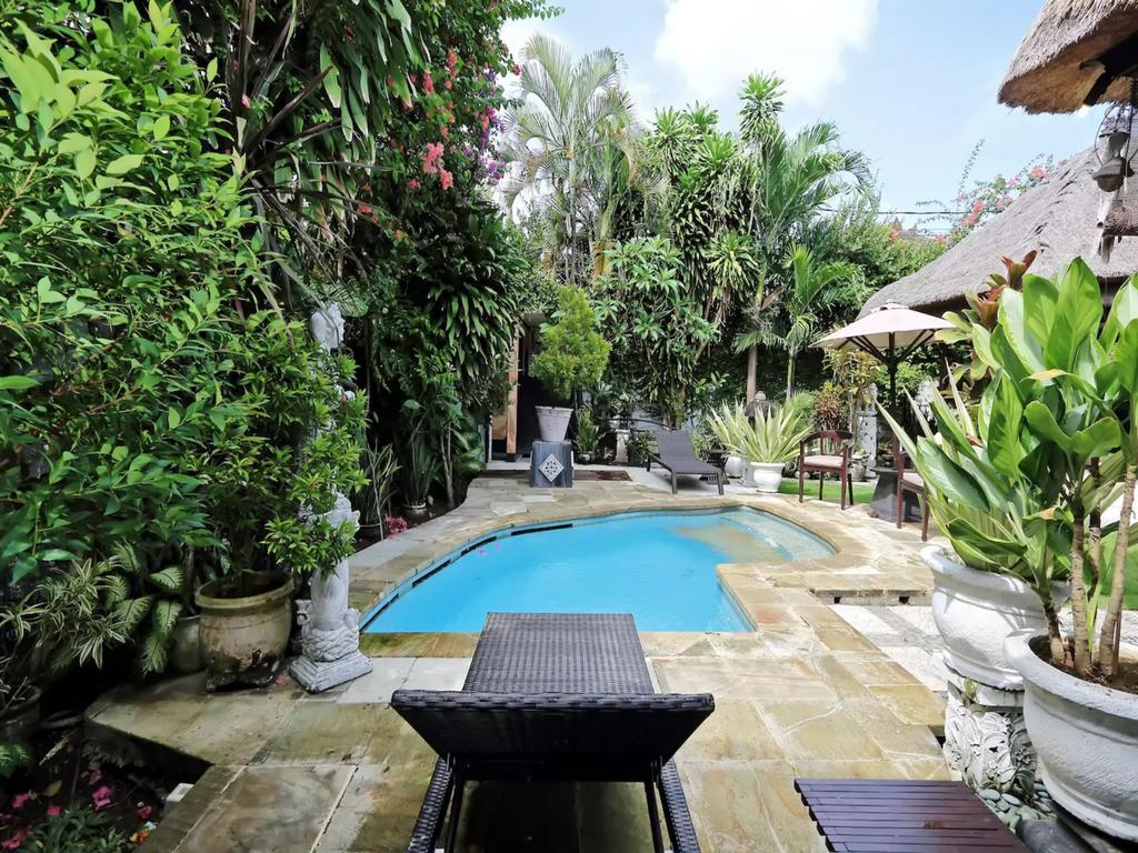 Villa Riddi Seminyak Exterior foto